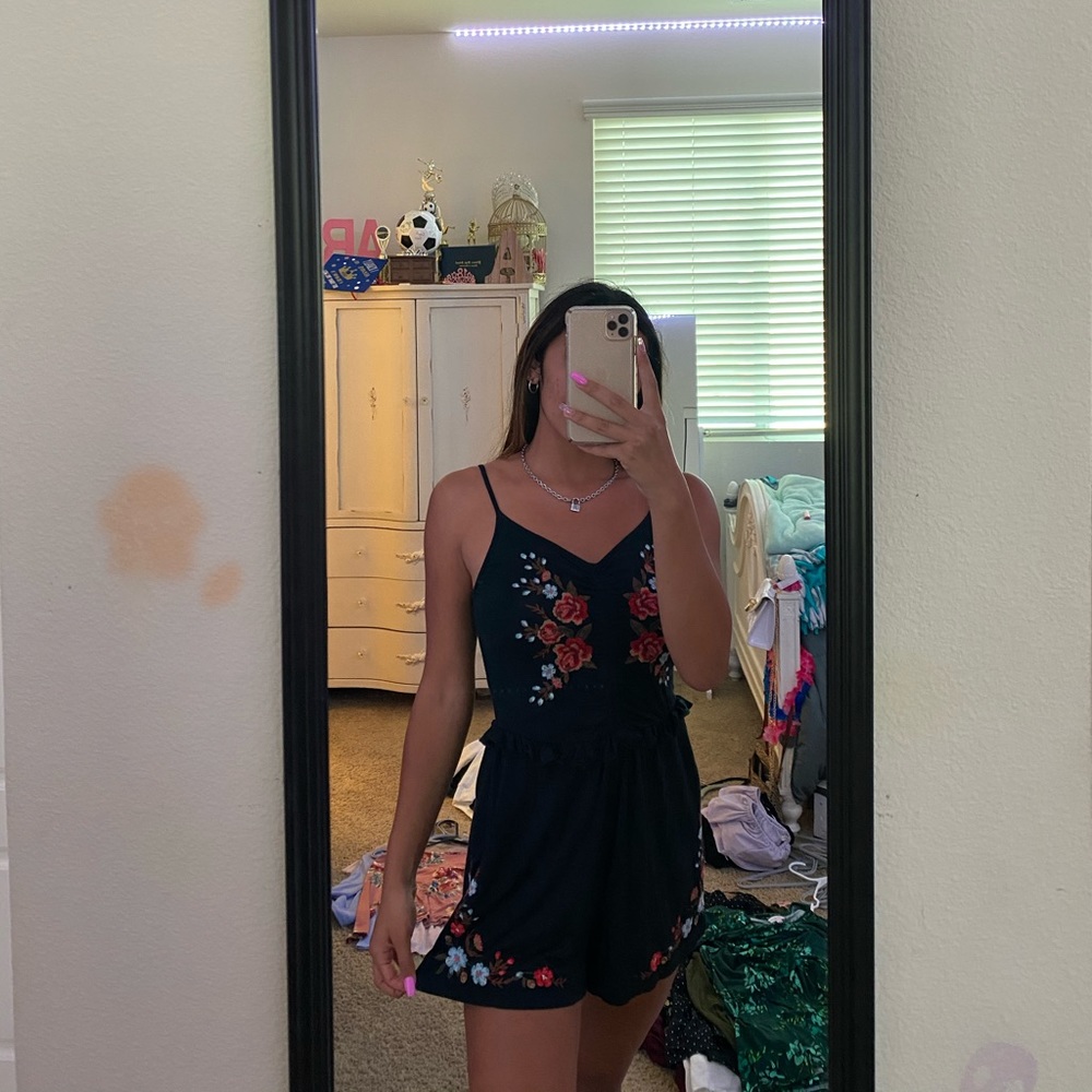 American Eagle Floral Romper